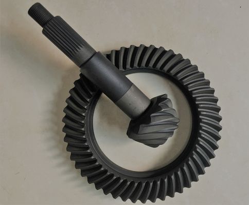 NISSAN Spiral Bevel เกียร์มงกุฎและข้อพับปลอมการประมวลผลวัสดุ 20CrMnTi