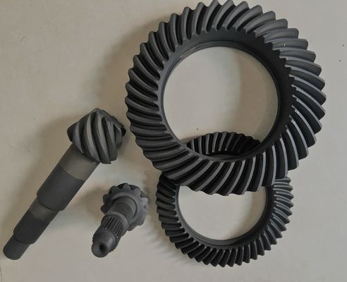 กล่องเกียร์ Spiral Bevel Gear ทิศทางขวามือยาวใช้ชีวิต