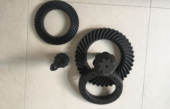 สลักเกลียว Bevel Gear Bevel Gear ความแม่นยำสูงและล้อโครเมี่ยมสำหรับกล่องเกียร์