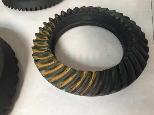 NISSAN Spear Bevel Gear ครุยวงล้อขนาดใหญ่เส้นผ่าศูนย์กลาง 20CrMnTiH วัสดุ
