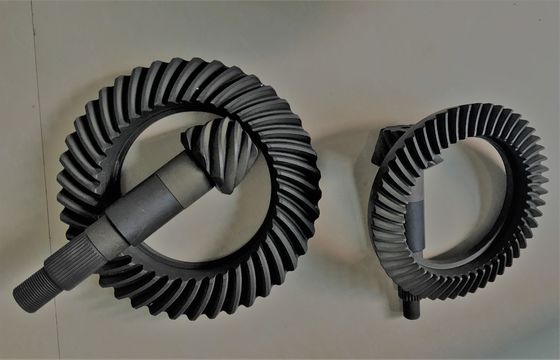 มิตซูบิชิรถบรรทุก Helical Bevel เกียร์มงกุฎล้อและ Pinion ขวามือ Helical เกียร์